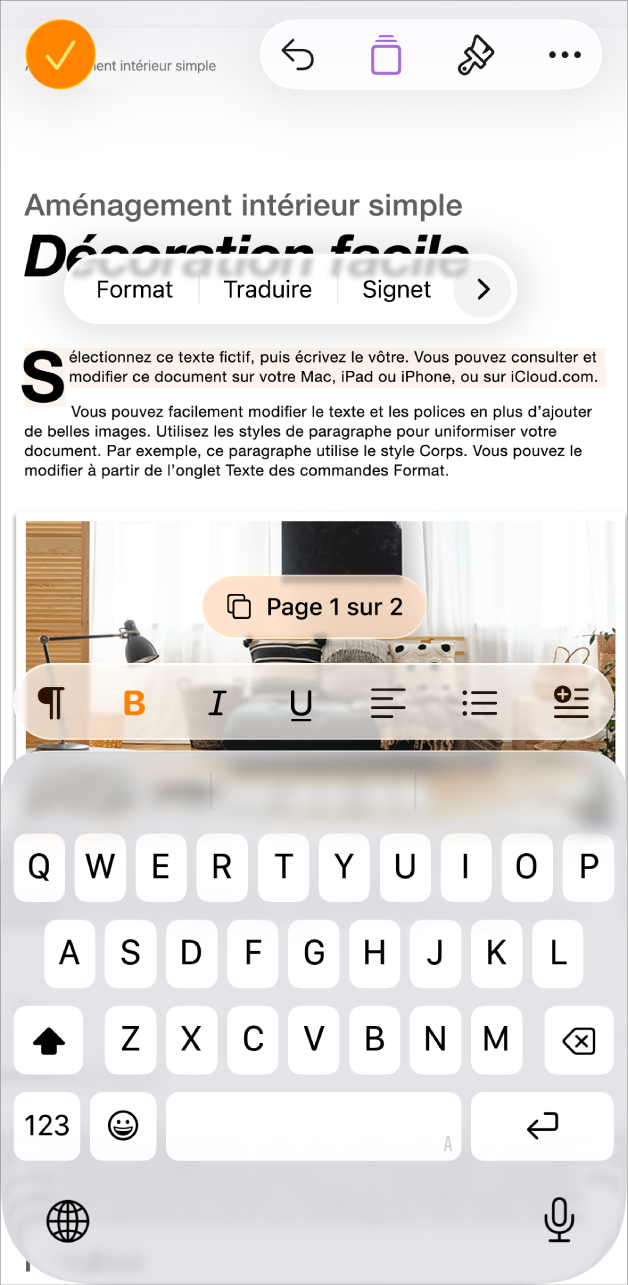 Dans un document ouvert, le texte fictif du modèle est sélectionné.