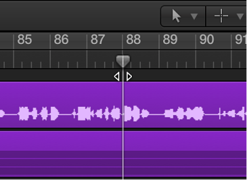 Figure. Arrange area showing region before dragging the top of the playhead down.