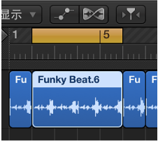 图。 在“轨道”区域中按定位符位置拆分的片段。