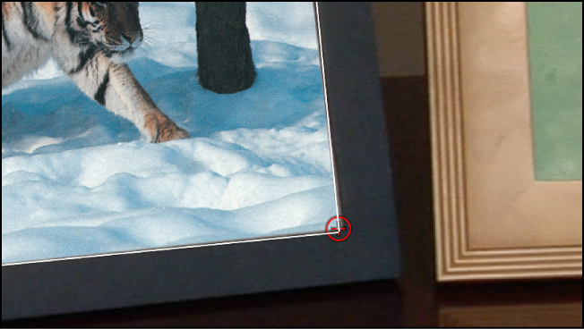 Canvas window showing four trackers positioned at each corner of object