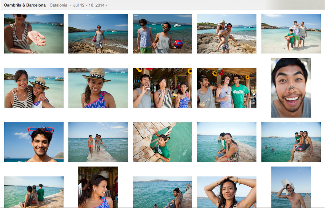 Photos window with the view changing from Collections to Moments